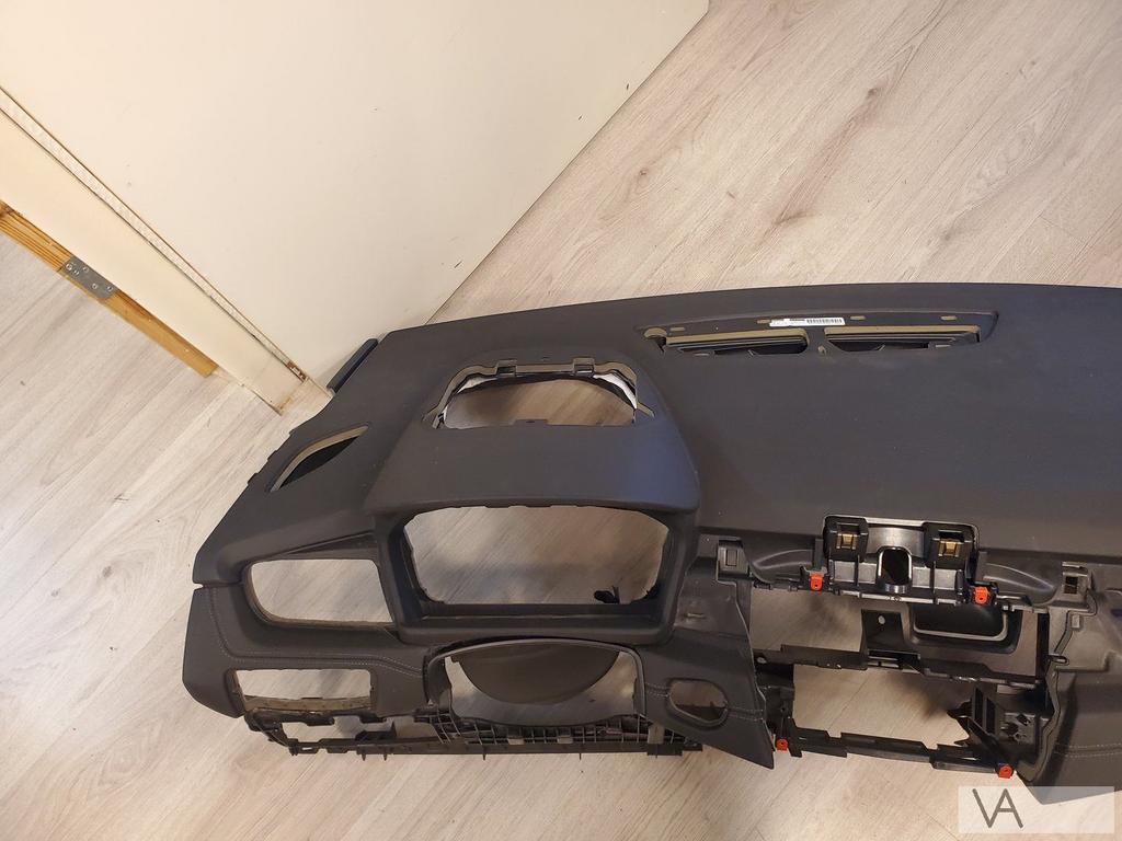 BMW 2 serie tourer F45 F46 2013 - 2020 dashboard met airbag, Gebruikt, -, -, Ophalen of Verzenden