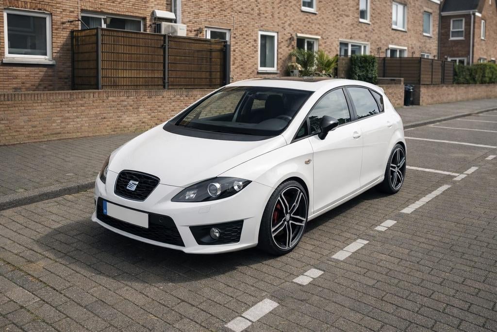 Seat Leon 2.0 TSI 195KW Cupra R 2011 Wit 380pk