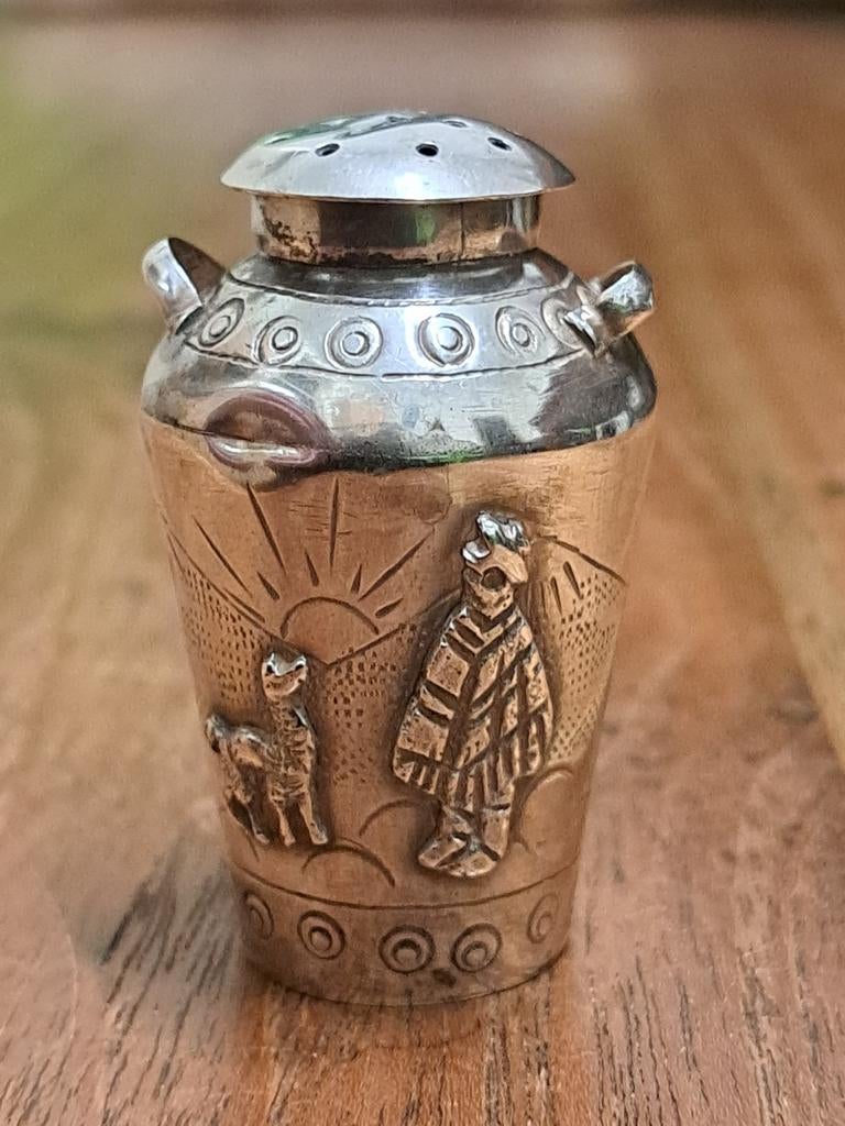Zilveren zoutvaatje Peru, Ophalen of Verzenden, Zilver
