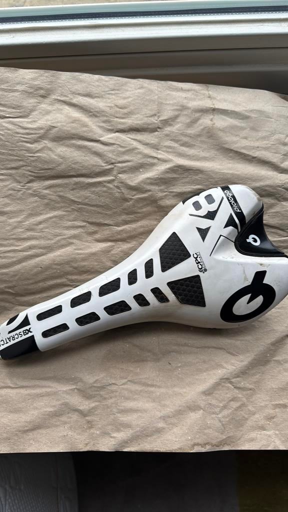 Prologo x8 Scratch, Ophalen of Verzenden, Gebruikt