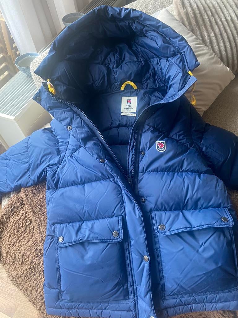Fjallraven expedition down lite  navy maat medium, Kleding | Dames, Jassen | Winter, Zo goed als nieuw, Blauw, Ophalen of Verzenden