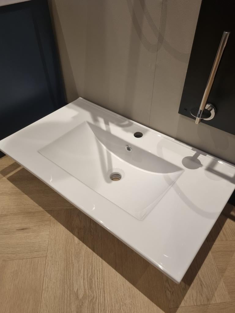 Wastafelblad - Stijlvol en functioneel, Ophalen, 50 tot 100 cm, Zo goed als nieuw, Minder dan 100 cm