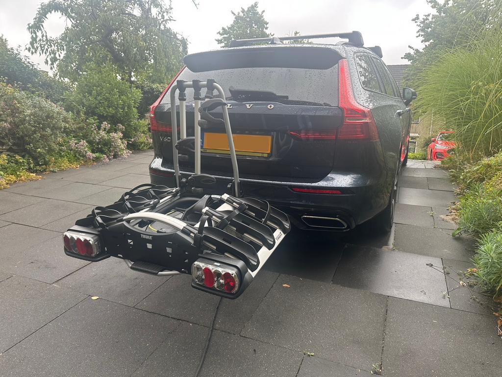 Fietsendrager Thule te huur - 3 fietsen, Ophalen, Zo goed als nieuw, Trekhaakdrager