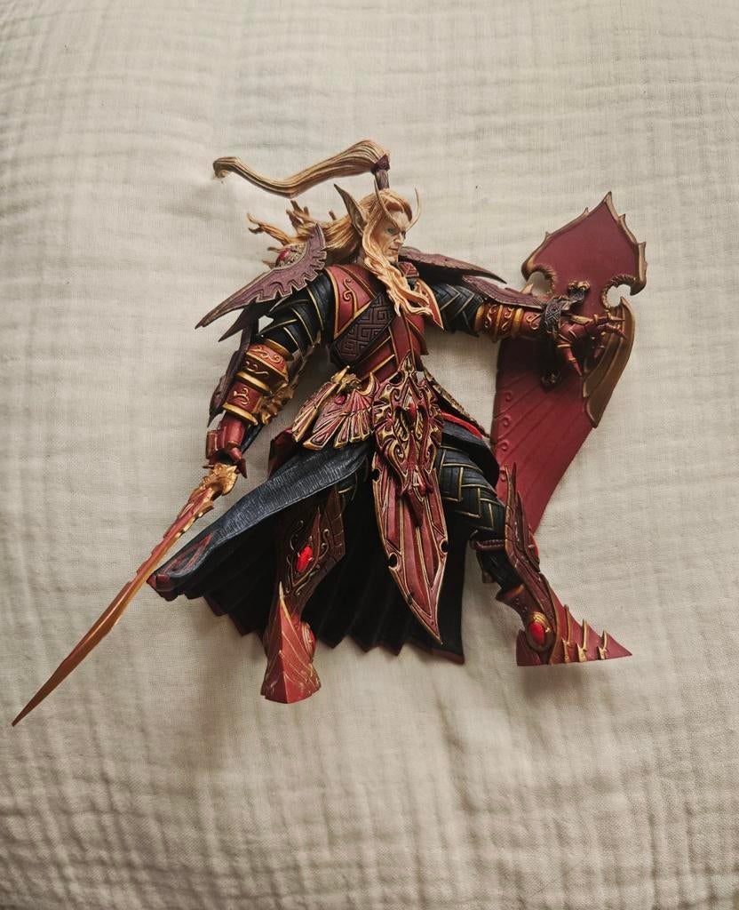 World of Warcraft - Quin'thalan figuur, Ophalen of Verzenden, Zo goed als nieuw