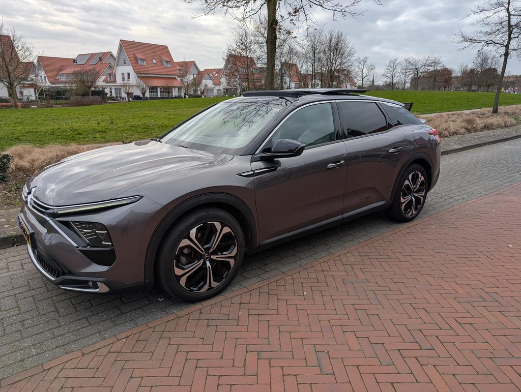 Citroën C5 X 1.6 Plug-in Hybrid 225pk E-eat8 2023 Grijs, 1350 kg, Zwart, 179 pk, Stationwagon