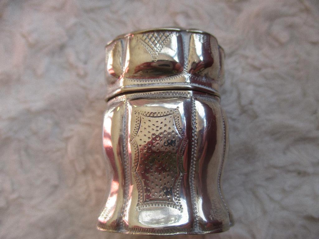 zilveren lodereindoosje J. Brunings 1875, Antiek en Kunst, Antiek | Goud en Zilver, Ophalen of Verzenden, Zilver