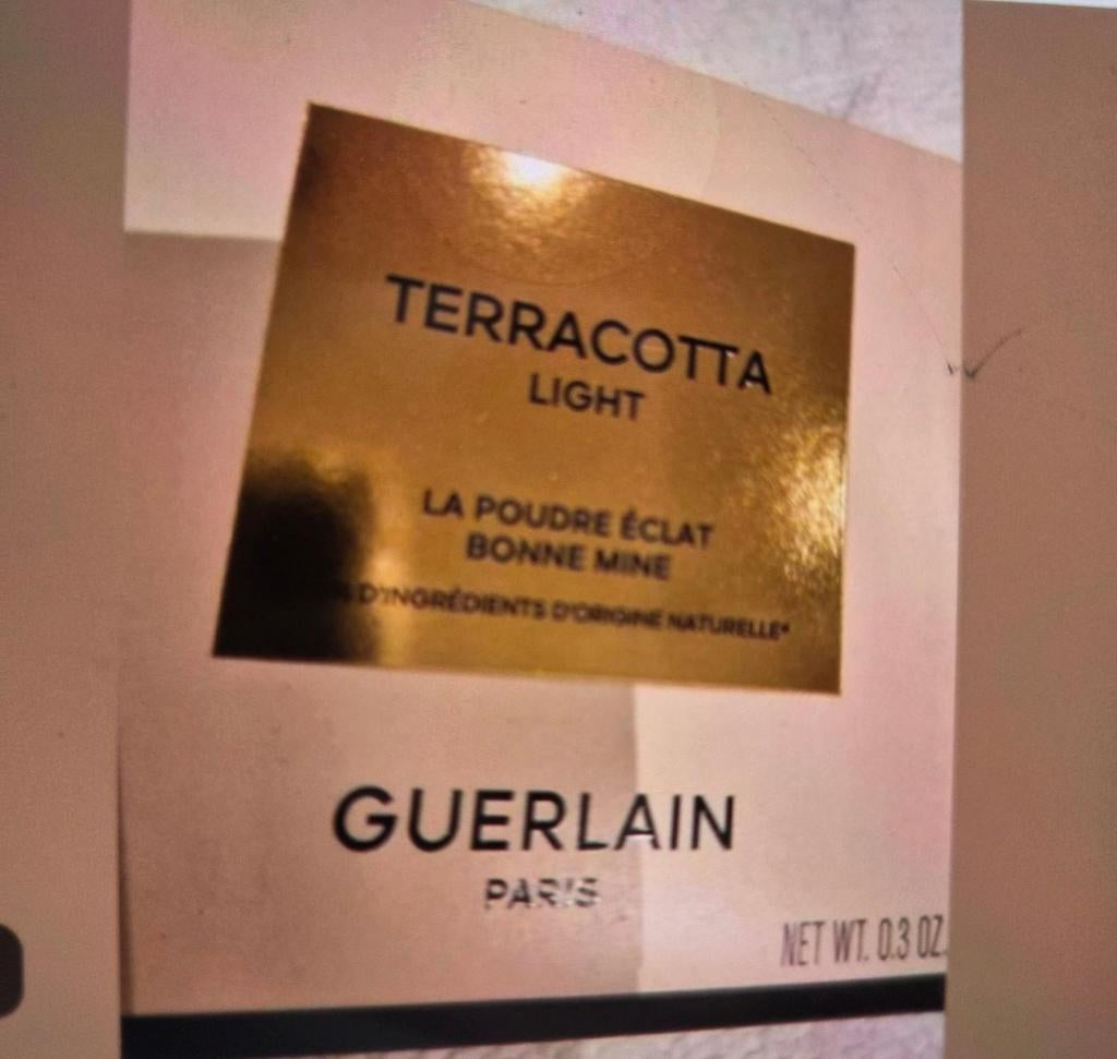 Guerlain nieuwe doos light, Ophalen, Nieuw, Gehele gezicht
