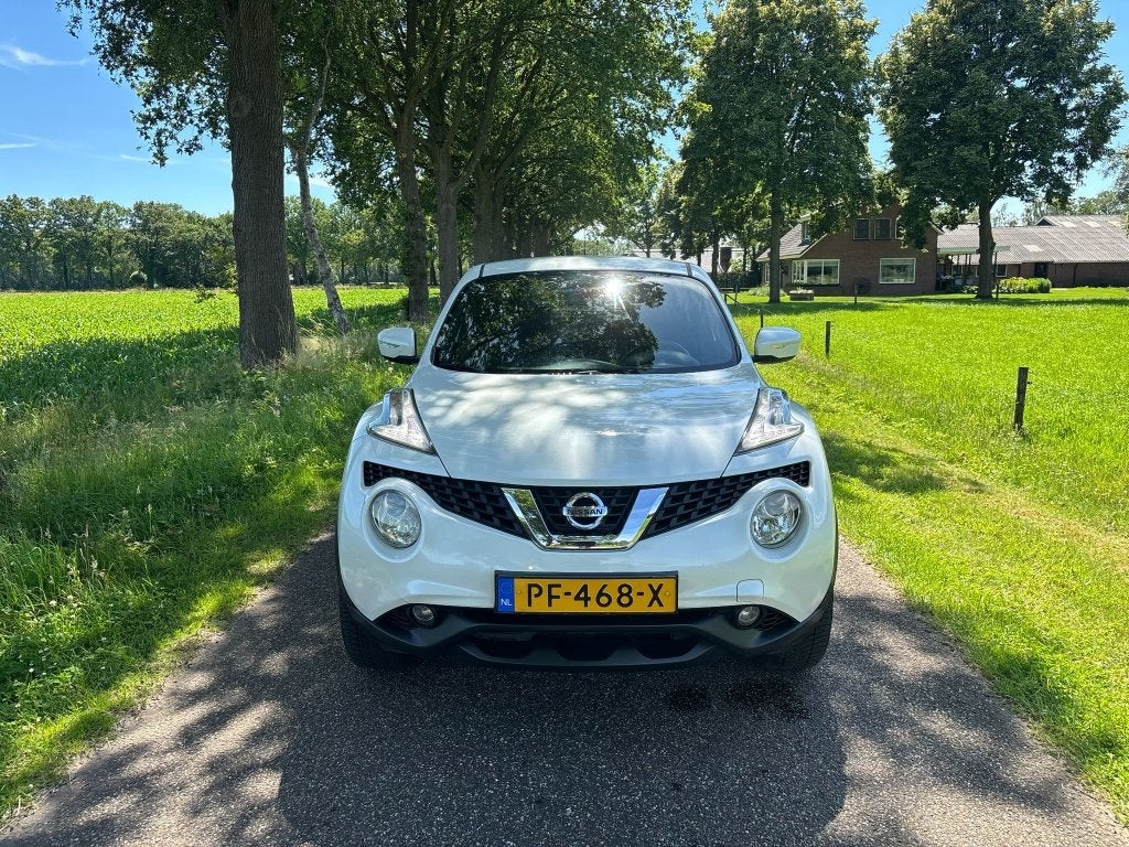 Nissan Juke 1.6 N-Connecta | Camera | Navigatie | Cruise Con, Auto's, Nissan, Euro 6, 4 cilinders, Alcantara, Bedrijf
