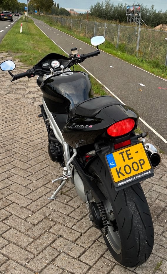 Triumph Speed Triple - nergens op bezuinigd, Motoren, Sportuitlaat, Motorrijbewijs A, Gebruikt, 3 cilinders