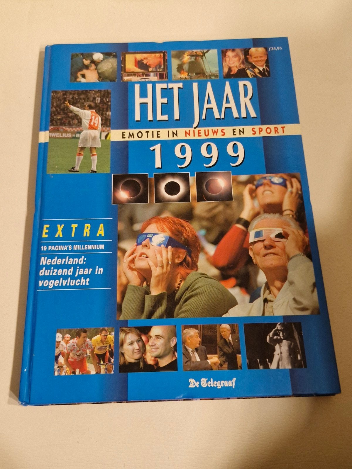 Het Jaar 1999: Emotie in Nieuws en Sport - De Telegraaf, Ophalen of Verzenden, Zo goed als nieuw, Overige typen