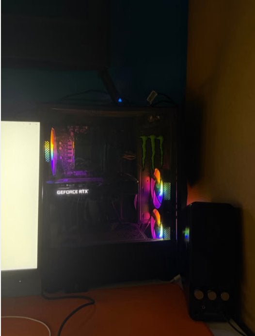 Gaming PC - i5-12400F, RTX 3060, 32GB RAM   volgende foto
