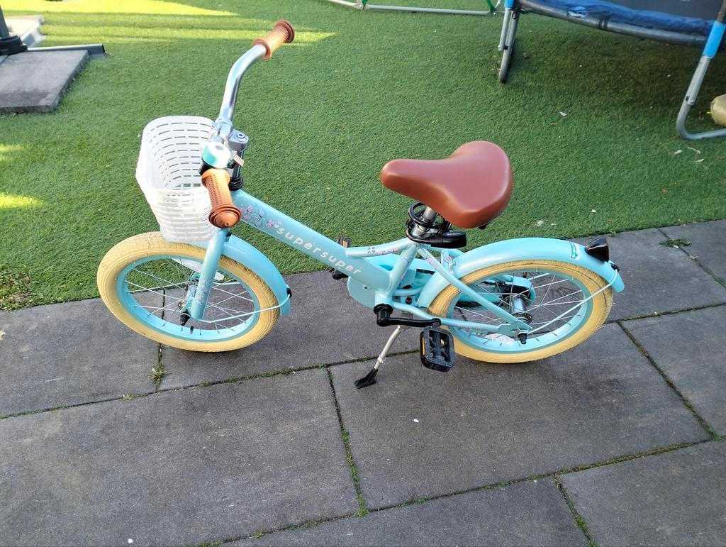 Halfords kinderfiets 16 inch - Zo goed als nieuw, Fietsen en Brommers, Fietsen | Kinderfietsjes, Ophalen of Verzenden, Zo goed als nieuw