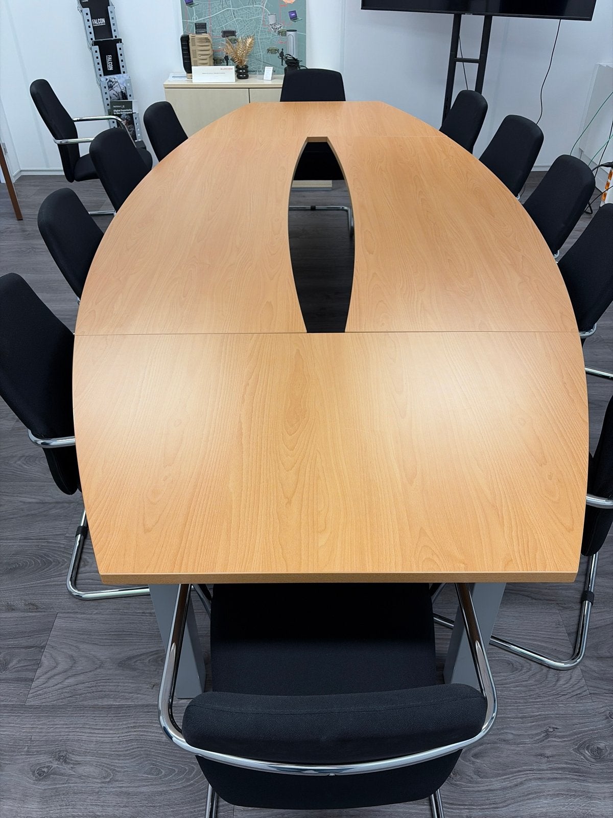 Grote vergadertafel - 3,6m lang, 1,6m breed, Huis en Inrichting, Bureaus, Ophalen, Gebruikt