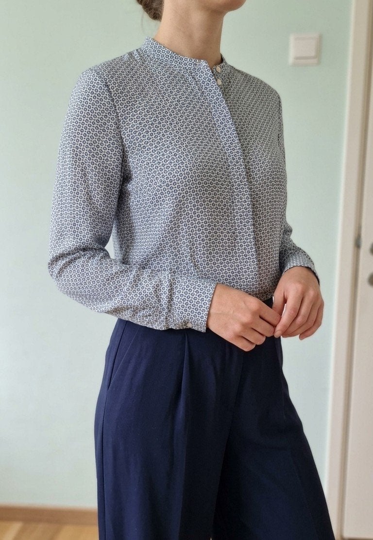 Massimo Dutti 100% zijden blouse blauw/wit maat 36, Massimo Dutti, Blauw, Ophalen of Verzenden, Zo goed als nieuw