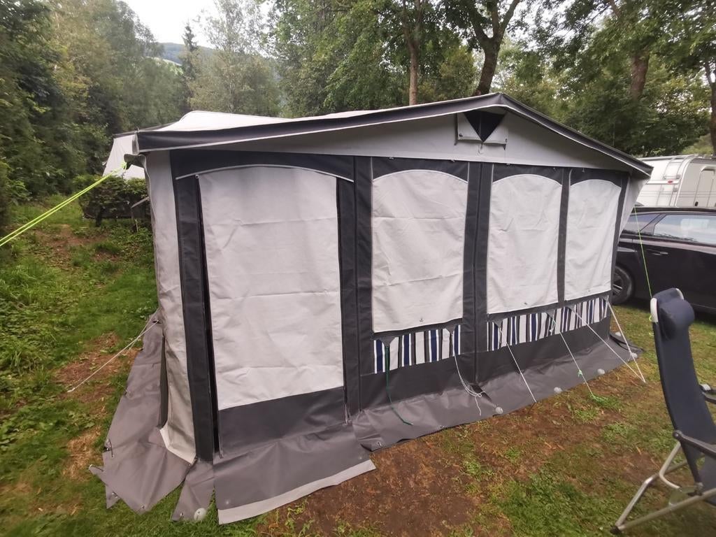 DWT ALL Season voortent maat 8, Caravans en Kamperen, Ophalen, Zo goed als nieuw