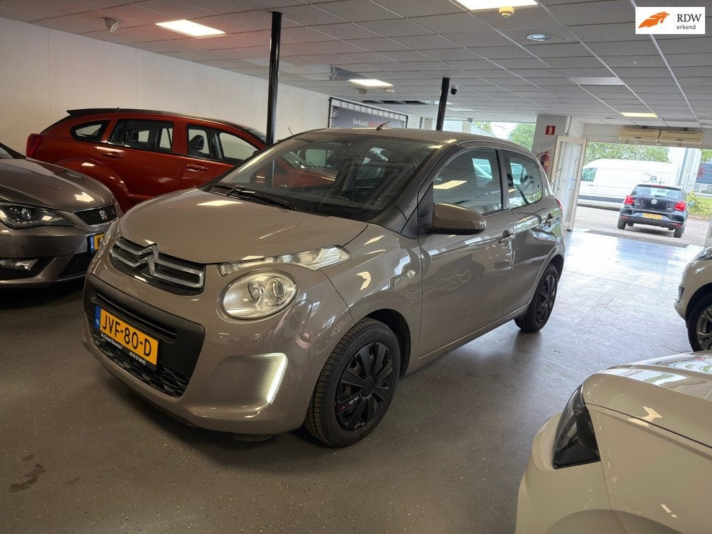 Citroen C1 1.0 VTi Shine, Auto's, Citroën, Euro 5, Gebruikt, Bruin, 4 stoelen