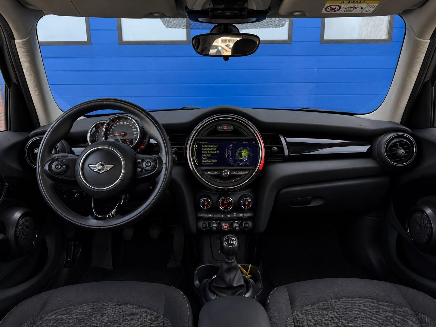 MINI Cooper 1.5 | NAP | Clima | NAV | NL Auto |, Auto's, Mini, Gebruikt, 49 €/maand, Origineel Nederlands, Bedrijf