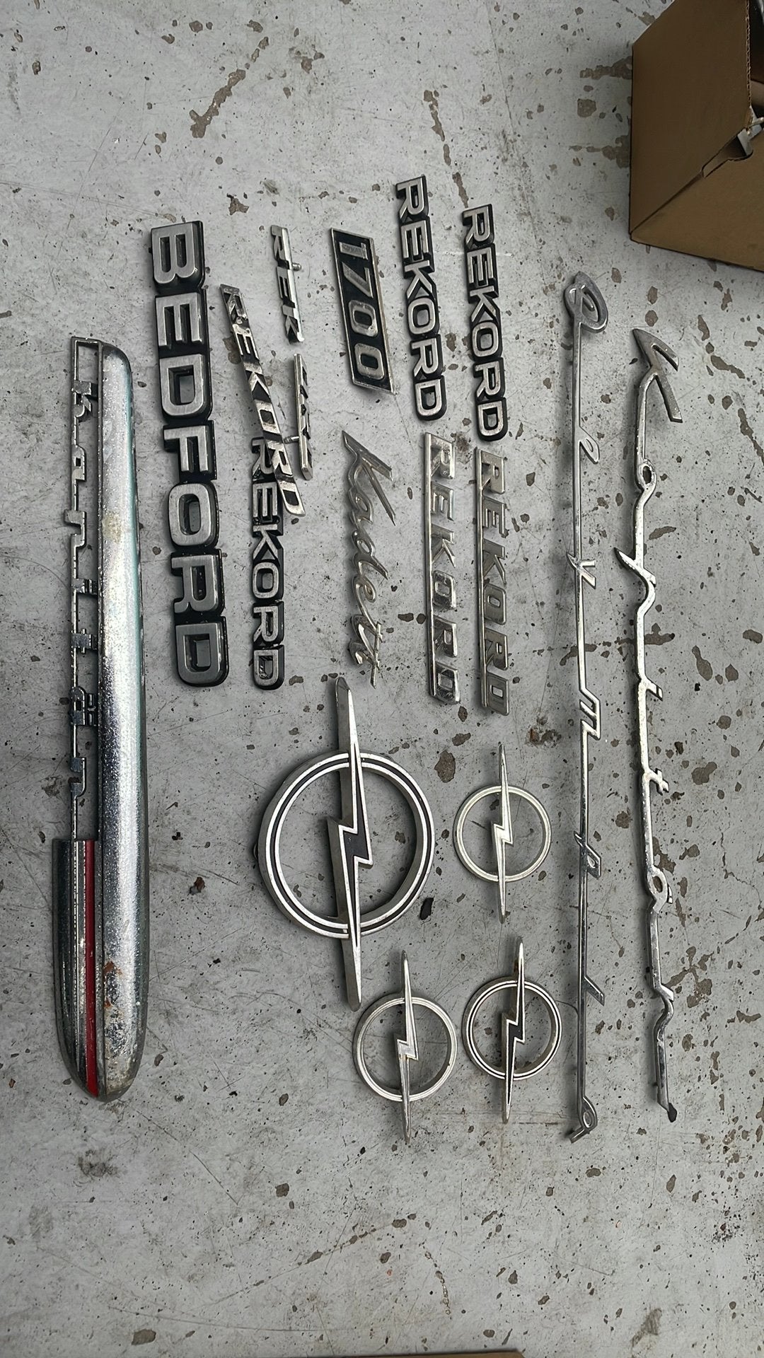 Diverse Opel emblemen, Auto diversen, Ophalen of Verzenden, Zo goed als nieuw