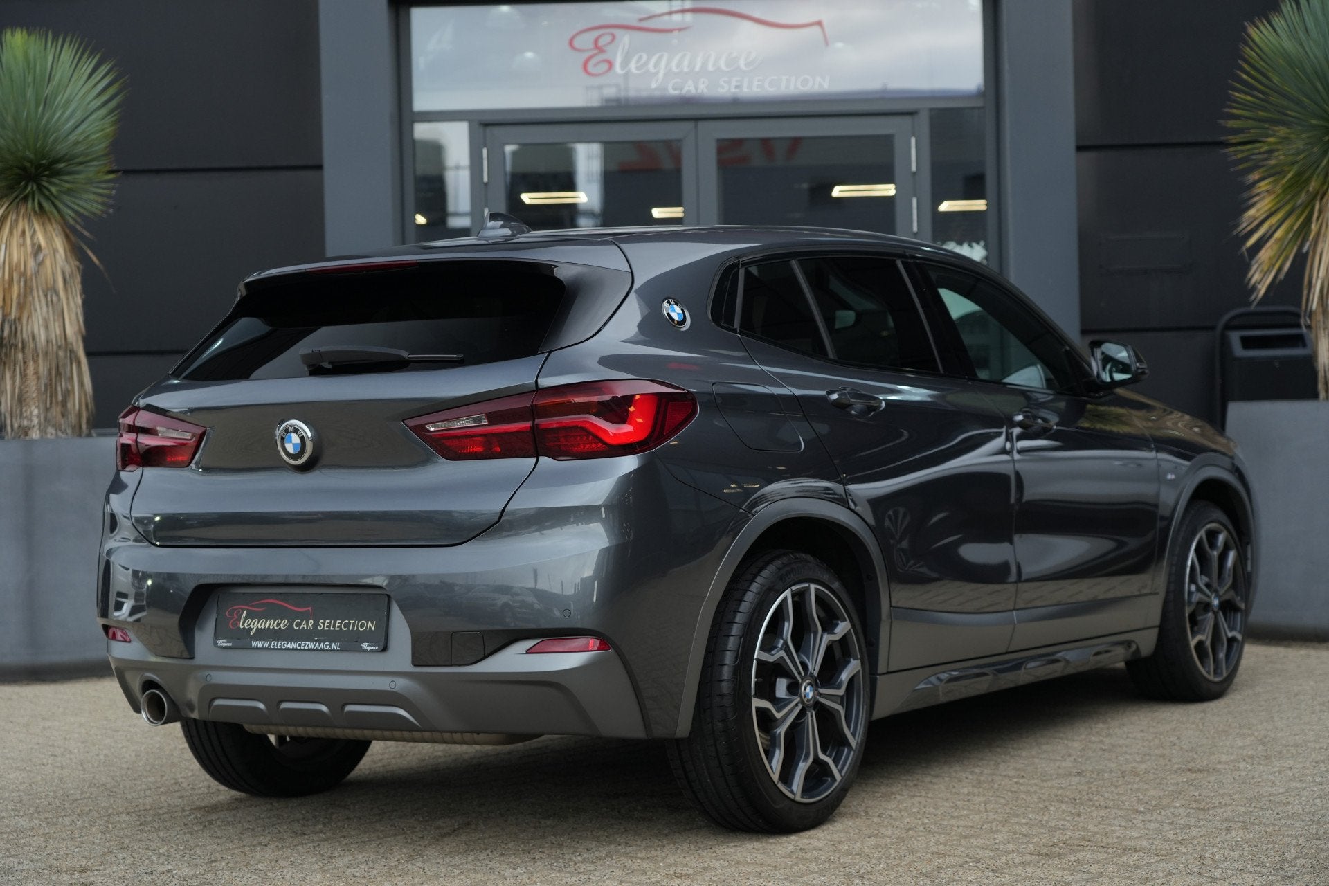 BMW X2 sDrive18i M Sport High Executive | 136 PK | HUD | Nav, Auto's, Gebruikt, Leder en Stof, Origineel Nederlands, Bedrijf