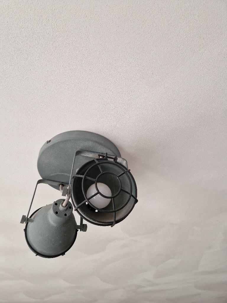 Stoere spot, Ophalen, Zo goed als nieuw, Metaal of Aluminium, Plafondspot of Wandspot