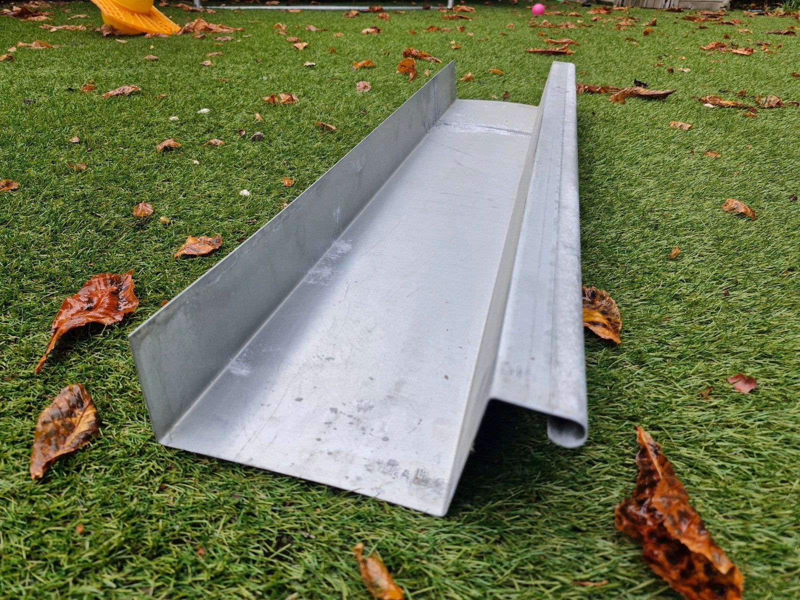 zinken bakgoot (0.8mm) ongebruikt. 10 stuks van 1 meter, Ophalen, Nieuw