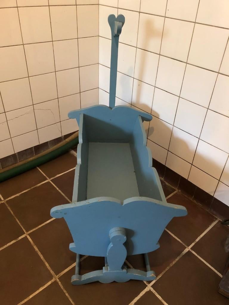 Vintage houten poppenwieg, Ophalen, Gebruikt, Overige typen