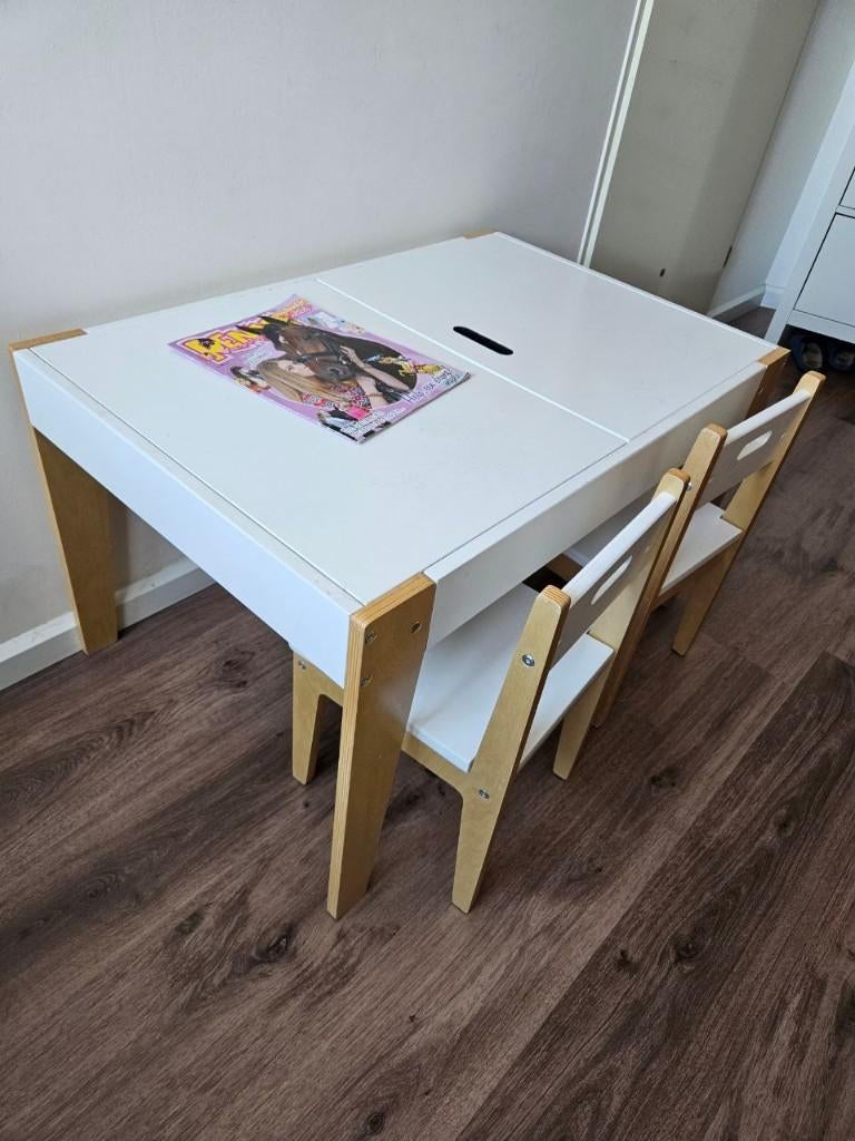 Beboonz houten kindertafel met stoeltjes, Ophalen, Zo goed als nieuw, Tafel(s) en Stoel(en)
