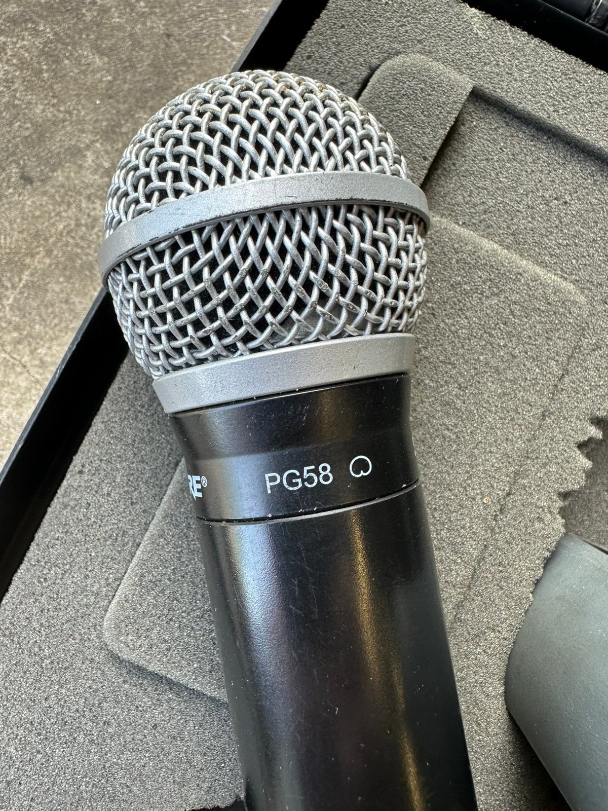 Shure PGX4 draaloze microfoon PG58 zangmicrofoon., Ophalen, Zo goed als nieuw, Zangmicrofoon