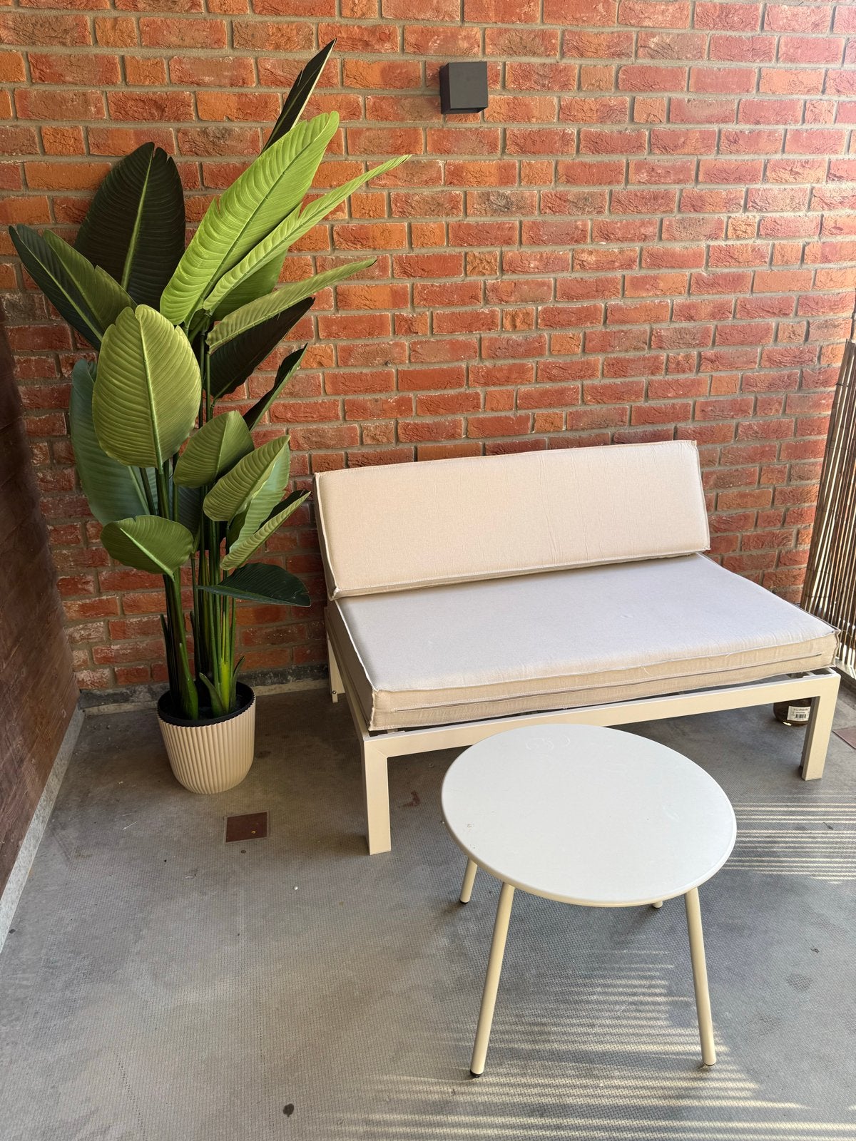 Zo goed als nieuwe stalen bank met palletkussens, Overige materialen, Zo goed als nieuw, Loungeset, Bank