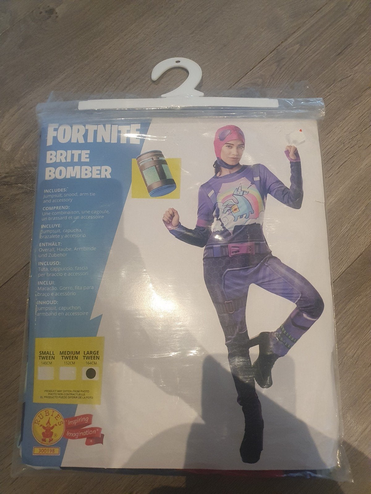 Fortnite Brite Bomber Kostuum - Maat 164cm, Ophalen of Verzenden