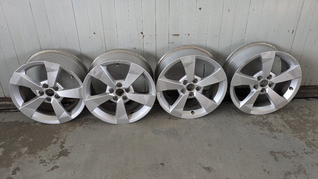 Audi A1 ALU velgen -  8XA601025A, Ophalen, Velg(en), 16 inch, 185 mm