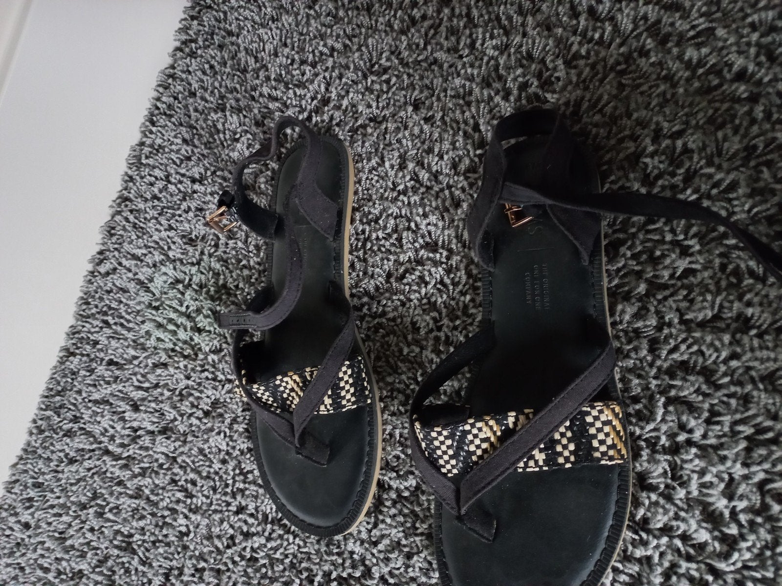 Toms sandalen, Ophalen of Verzenden