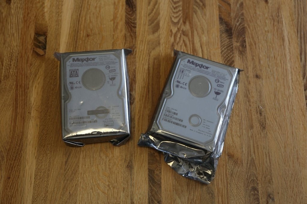 2x Maxtor DiamondMax Plus 9 80GB IDE harde schijf, Computers en Software, Harde schijven, Maxtor, Intern, HDD, Nieuw