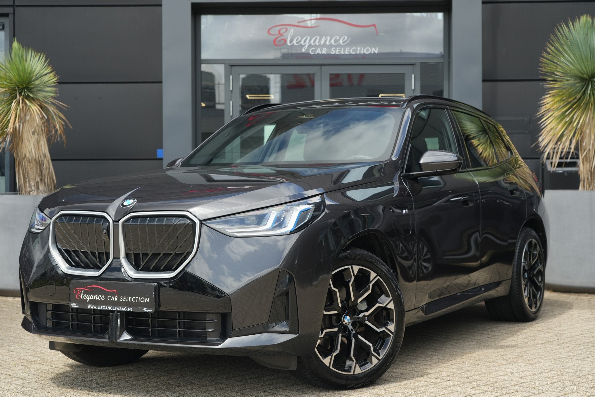 BMW X3 30e xDrive M Sport 300pk Panoramadak/DrivingAssPlus/P, Auto's, BMW, Automaat, 1998 cc, Gebruikt, Zwart
