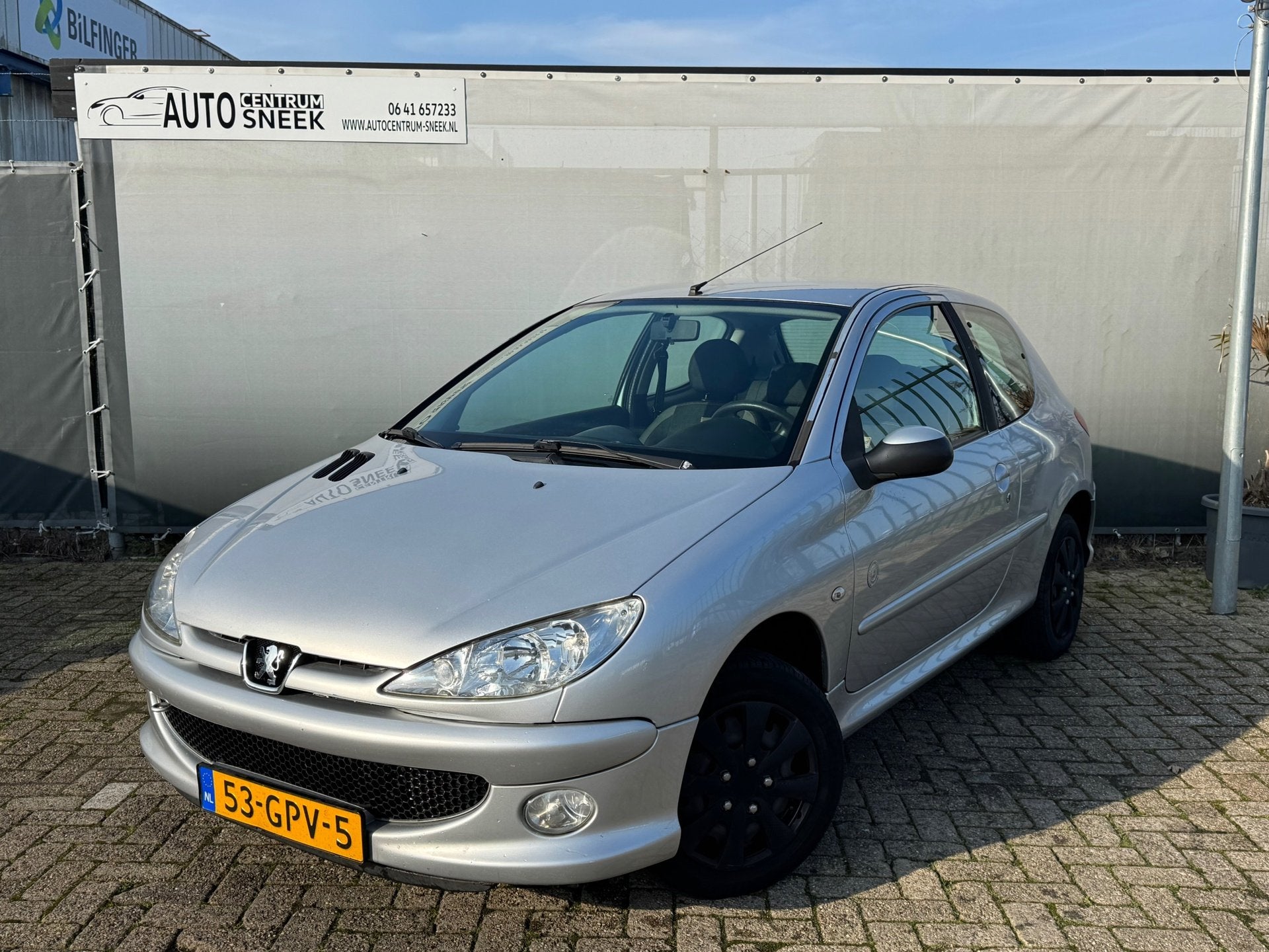 Peugeot 206 1.4 Génération NWE APK - Airco - Cruise, Auto's, Peugeot, Voorwielaandrijving, Metallic lak, Stof, 4 cilinders