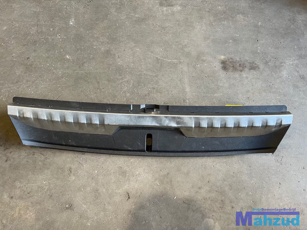 BMW 3 SERIE G21 Kofferbak plaat afdekplaat 51477940931, Auto-onderdelen, Interieur en Bekleding, Petuelring 130
80788  Munich, DE