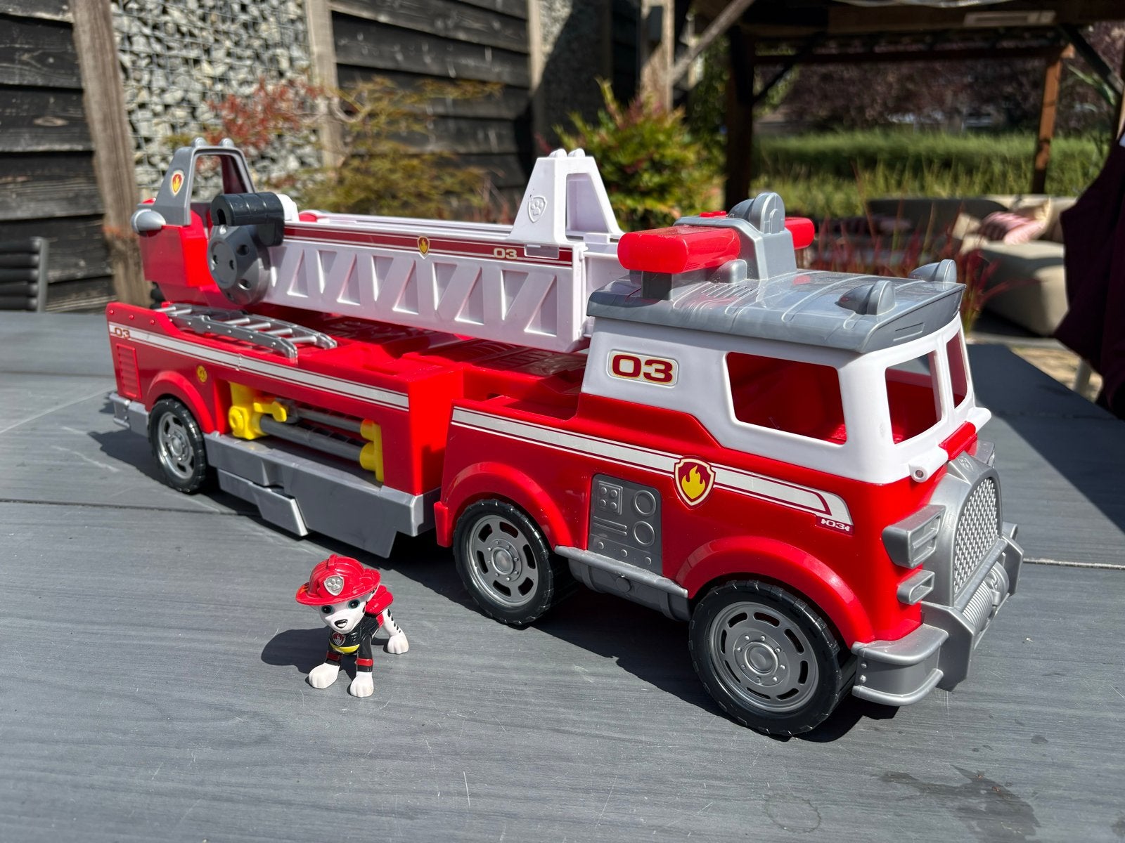 Paw Patrol Ultimate Rescue Brandweerwagen Marshall, Ophalen, Gebruikt
