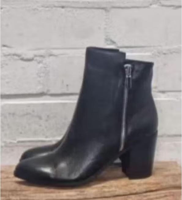 Kenneth Cole - Prachtige leren laarsjes maat 42 - Nieuw €150, Zwart, Nieuw, Ophalen of Verzenden, X