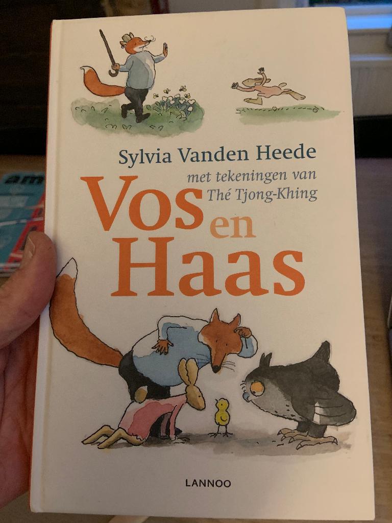 1e Vos en Haas boek, Ophalen, Zo goed als nieuw, Sylvia Vanden Heede, Fictie algemeen