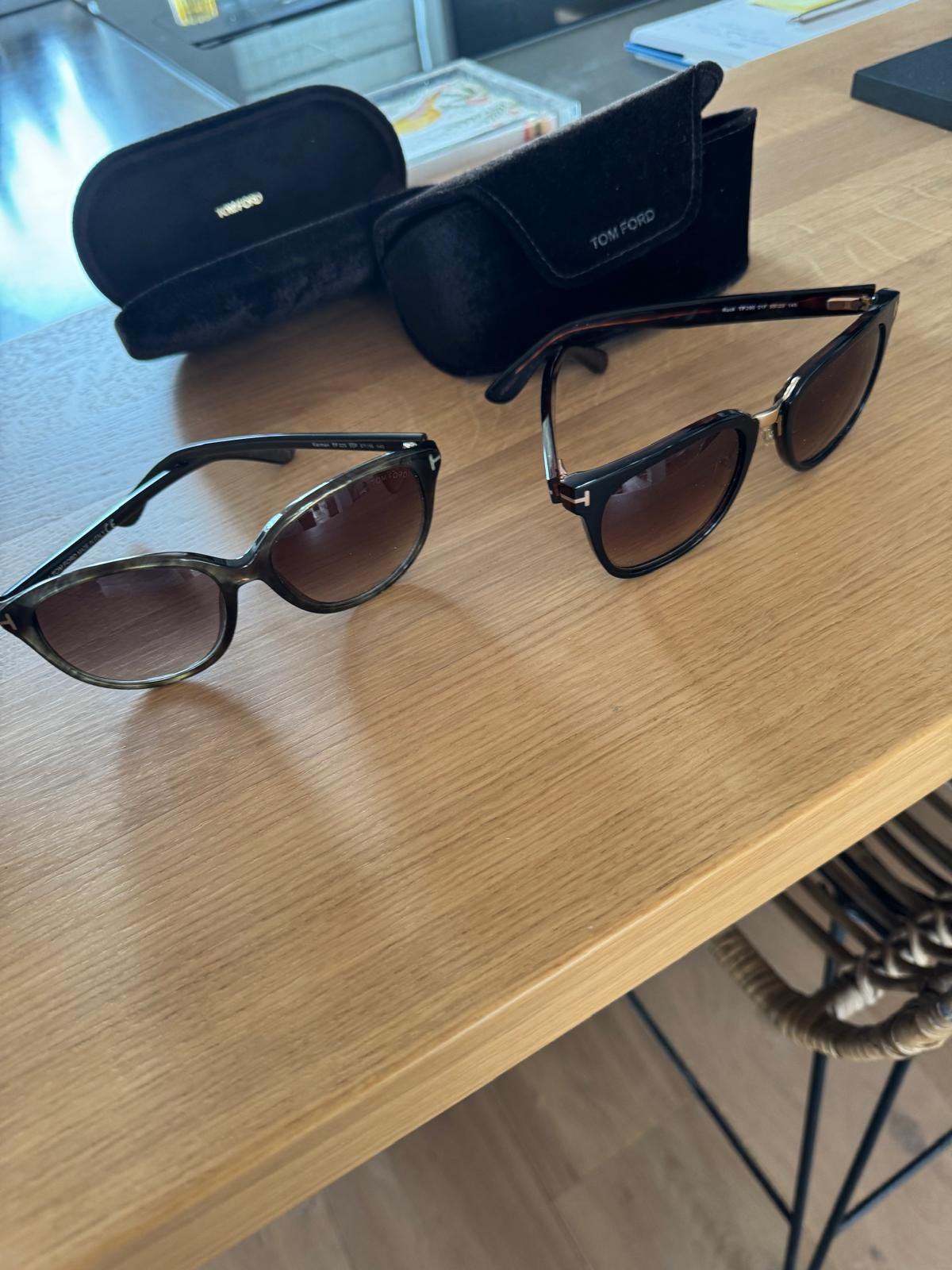 2 Tom Ford zonnebrillen met etui, Overige merken, Zonnebril, Bruin, Ophalen of Verzenden