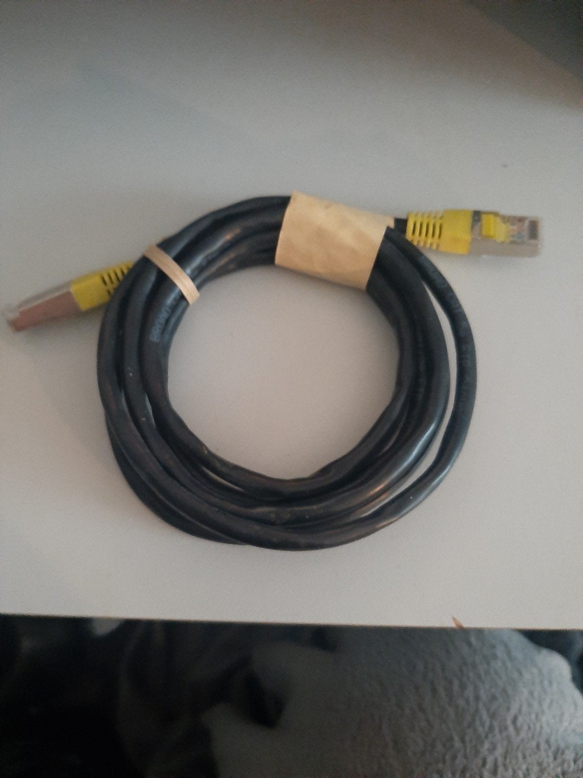 Zwarte UTP-kabel - Netwerkkabel, Audio, Tv en Foto, Audiokabels en Televisiekabels, Ophalen of Verzenden, Gebruikt, 2 tot 5 meter