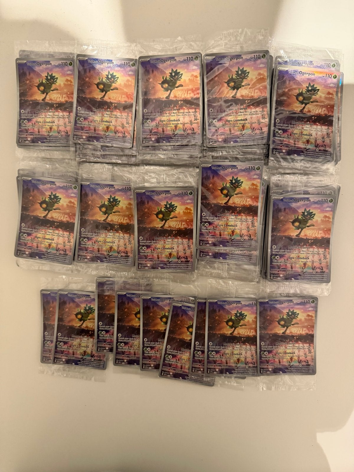 Sealed partij - 109 Ogerpon 123 Pokémon kaarten, Ophalen of Verzenden, Zo goed als nieuw, Meerdere kaarten