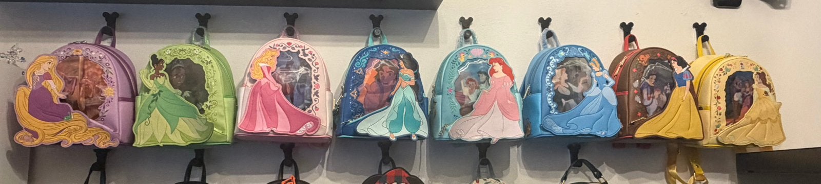 Loungefly Disney princess lenticular collectie compleet, Ophalen of Verzenden, Nieuw, Overige kleuren, Overige typen