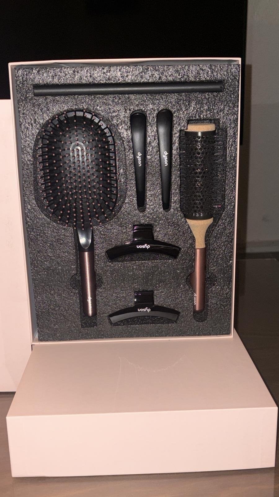 Dyson Styling Gift Set - Nieuw in doos, Ophalen of Verzenden, Nieuw, Kam of Borstel