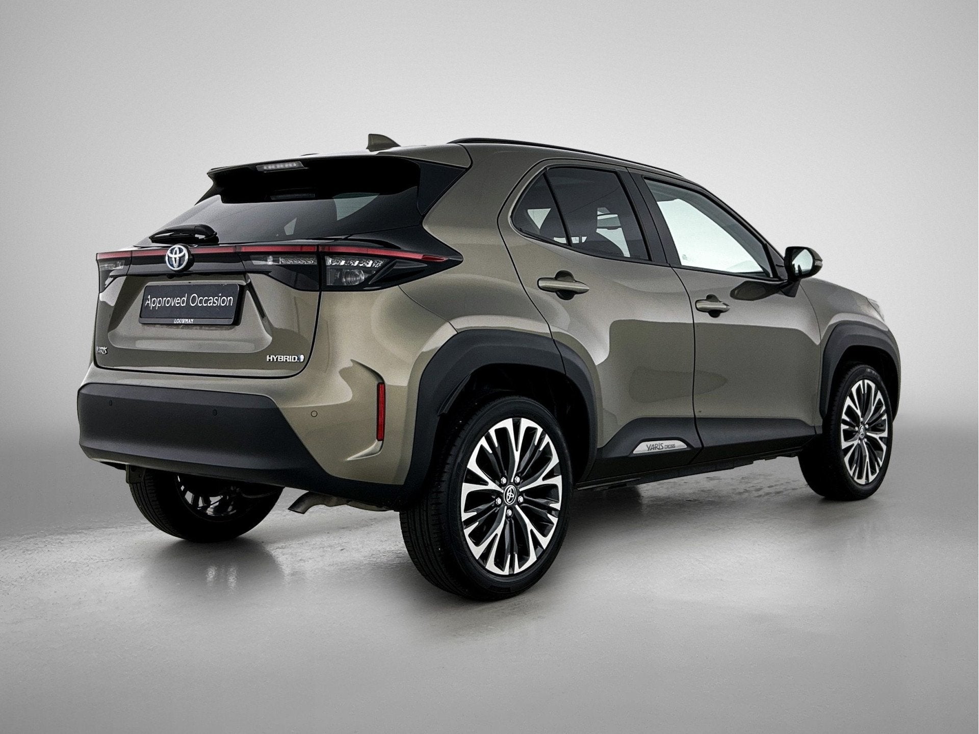 Toyota Yaris Cross 1.5 Hybrid Executive | Stoelverwarming |, Automaat, 12 maanden, Metallic lak, Gebruikt