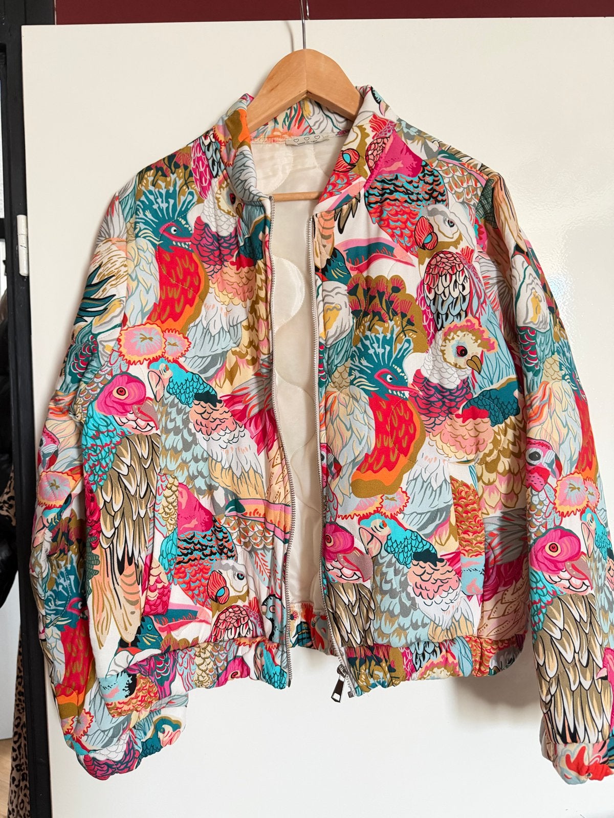 Kleurrijke Bomberjack met Vogelprint, Ophalen of Verzenden, Nieuw, Maat 42/44 (L), Meerkleurig