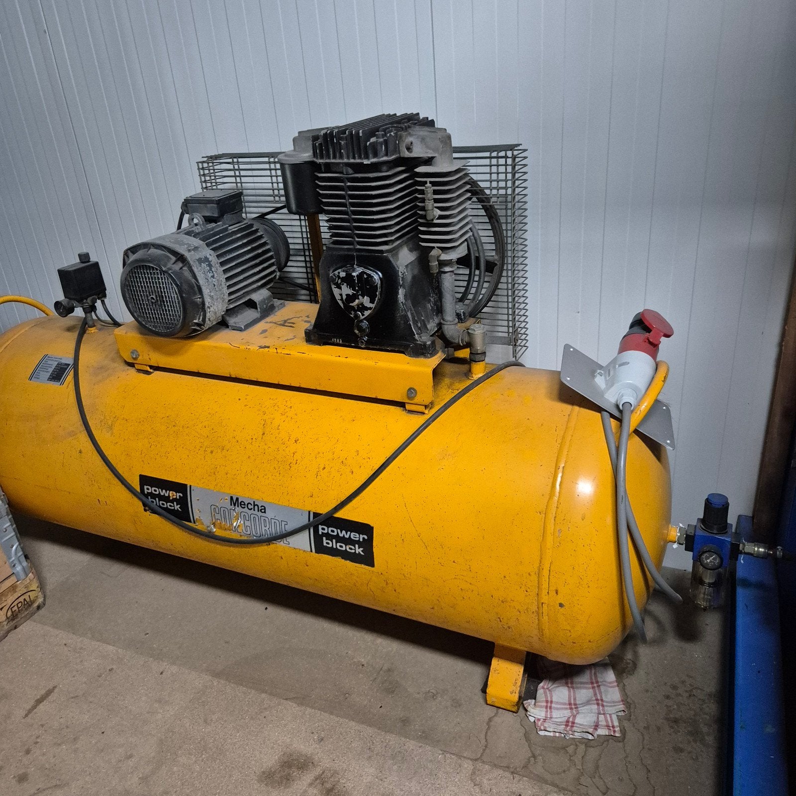 Mecha Concorde TSA 500 Compressor - 500L, 12 atm, Gebruikt, 10 bar of meer, 100 liter of meer, 400 tot 800 liter/min