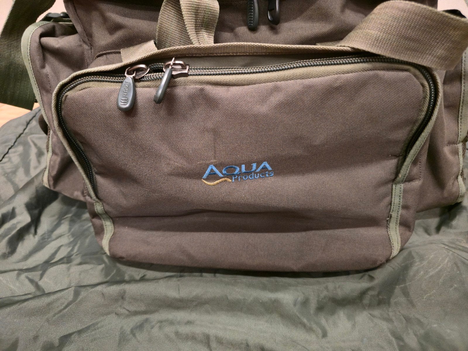 Aqua products small carryall tas bag struinen penvissen, Ophalen of Verzenden, Zo goed als nieuw, Overige typen
