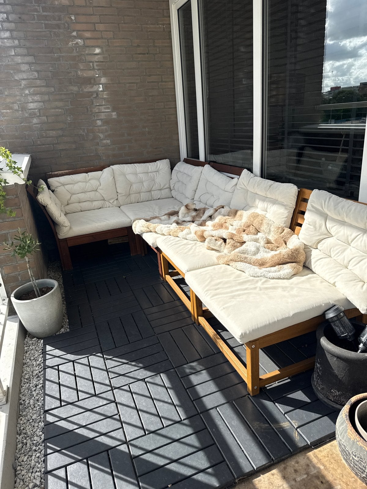 Comfortabele houten loungeset met kussens, Tuin en Terras, Ophalen, 5 zitplaatsen, Gebruikt, Loungeset