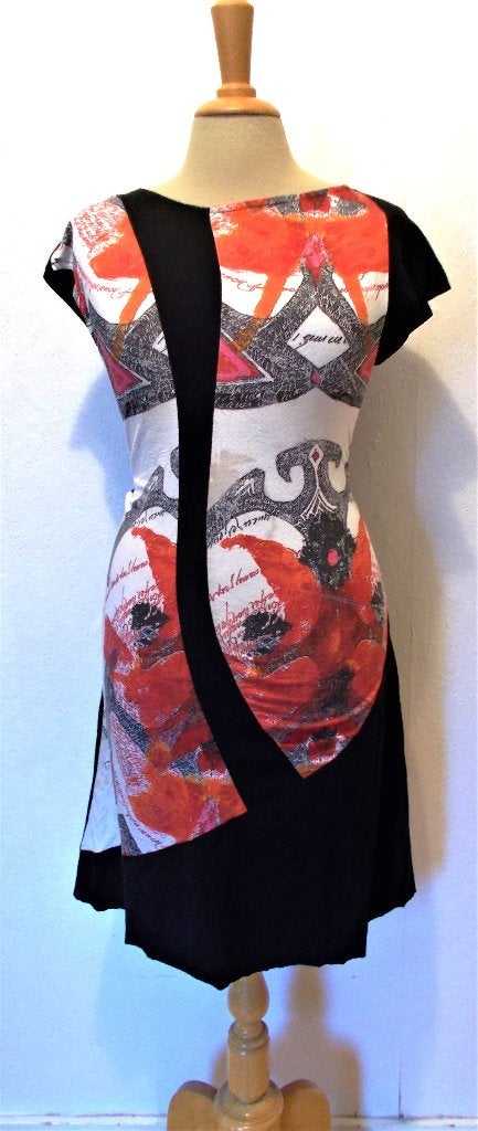 Rood/wit/zwart print jurkje van Aventures des Toiles! M, Kleding | Dames, Jurken, Maat 38/40 (M), Meerkleurig, Ophalen of Verzenden